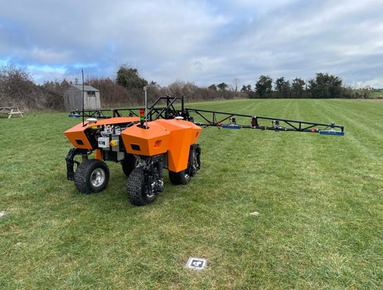 L'agri-robot et ses pièces imprimées en 3D