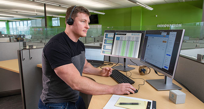 Applications Engineers Consulting on Customer Orders