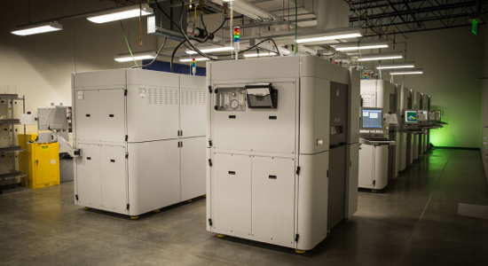 Sinterizzazione laser selettiva: vantaggi e svantaggi.